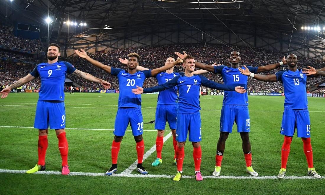 Η πρόκριση στα… χέρια της!