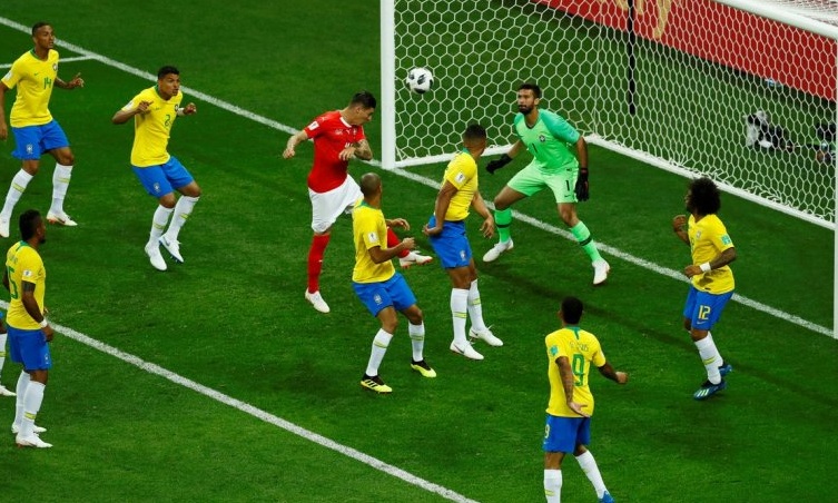 Παγκόσμιο Κύπελλο Ποδοσφαίρου 2018: Ικανοποιημένη η FIFA από τη διαιτησία στο ματς Βραζιλία-Ελβετία