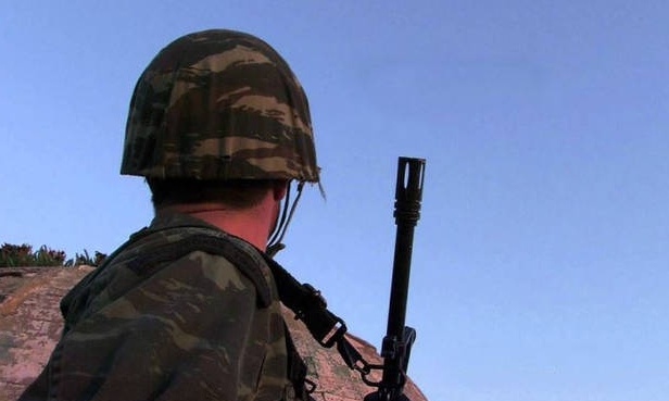 Εξέλιξη - σοκ στην τραγωδία με το στρατιώτη στη Ρω: Τι αποκαλύπτει η μητέρα του (photo)