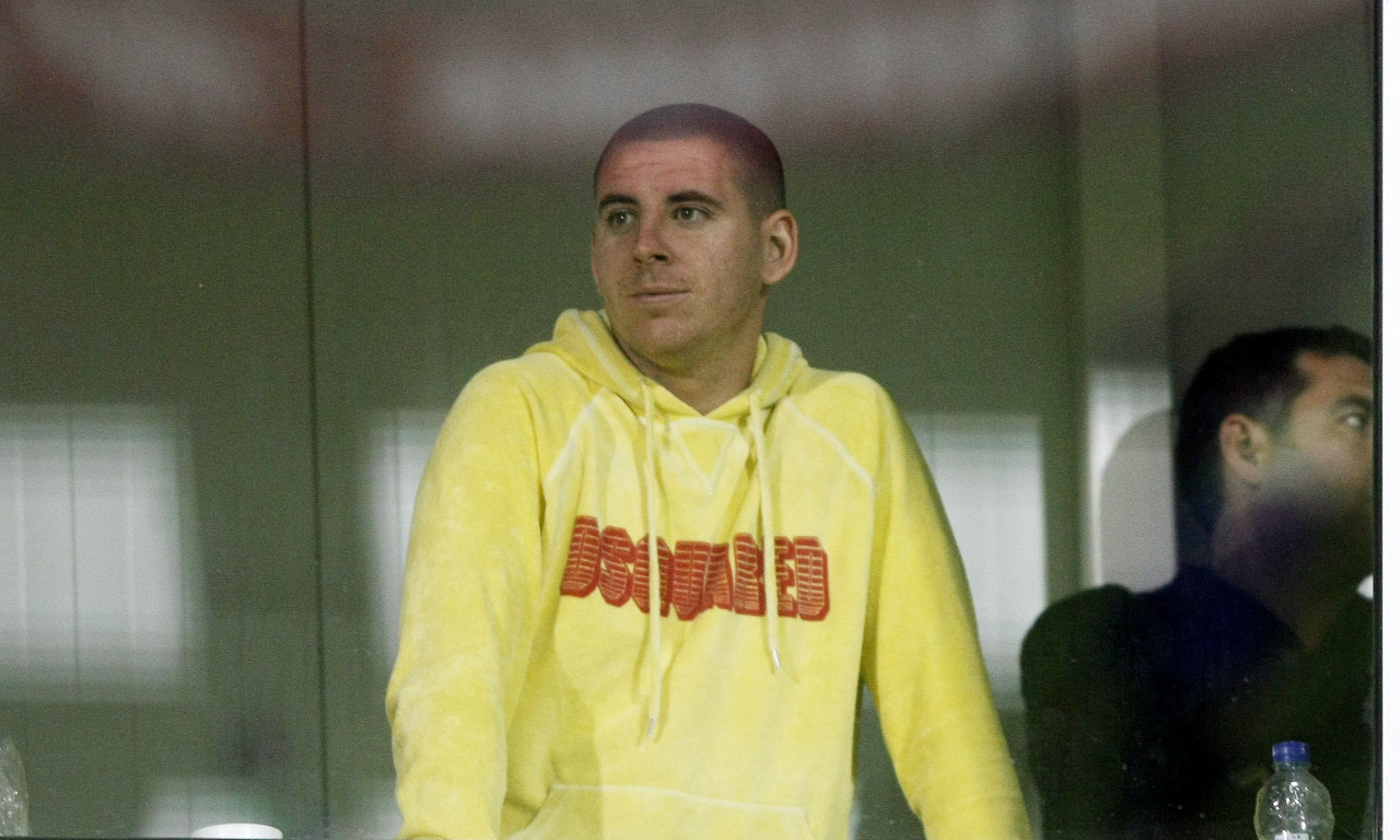 Φωτιά - Κόκε: «Να είστε δυνατοί στην Ελλάδα» (photo)