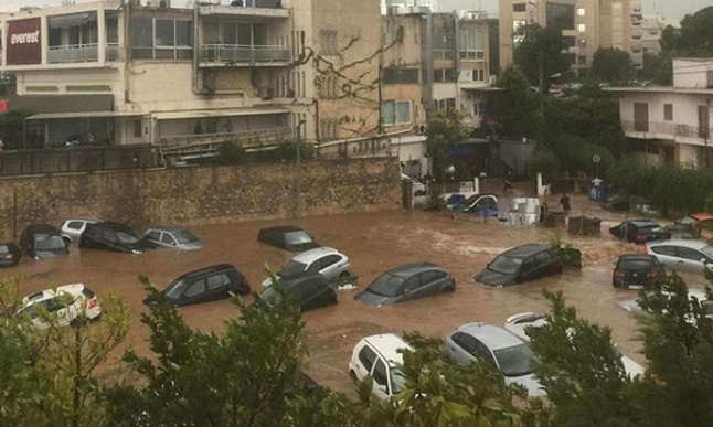 Συναγερμός: Πλημμύρισαν Μαρούσι, Βριλήσσια, Μελίσσια, Κηφισιά και Πεντέλη -  Σοκαριστικές εικόνες