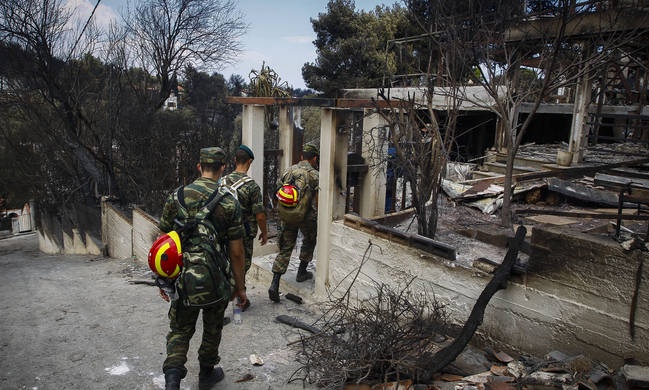 Φωτιά Αττική: Στους 83 οι νεκροί - Κατέληξε άνδρας που νοσηλευόταν στο ΚΑΤ