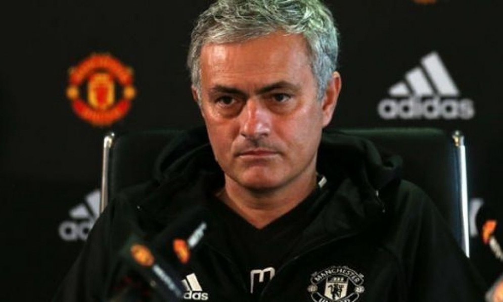 Αποκάλυψη Μουρίνιο: «Αυτός ο παίκτης θέλει να φύγει από την Μάντσεστερ Γιουνάιτεντ»