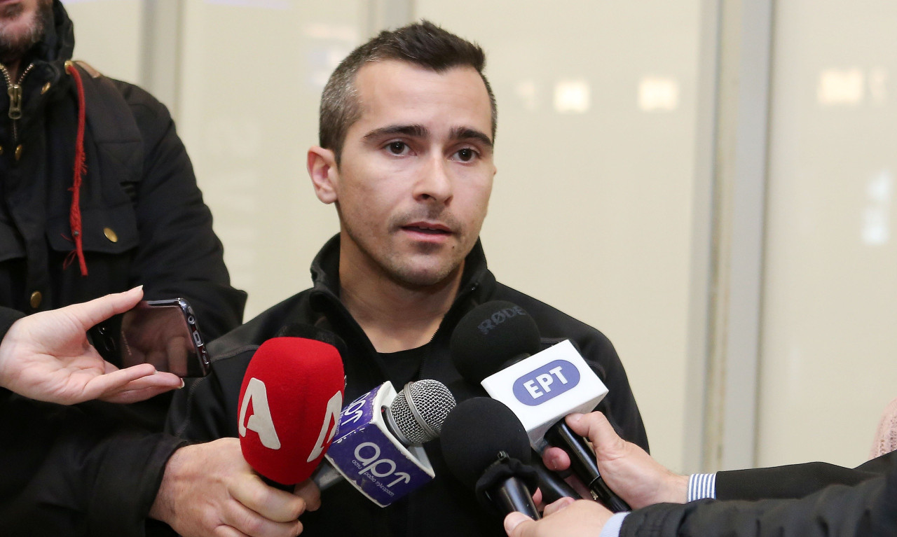 Φωτιά: Το τρομερό μήνυμα Βλάση Μάρα για τις… καρέκλες (photo)