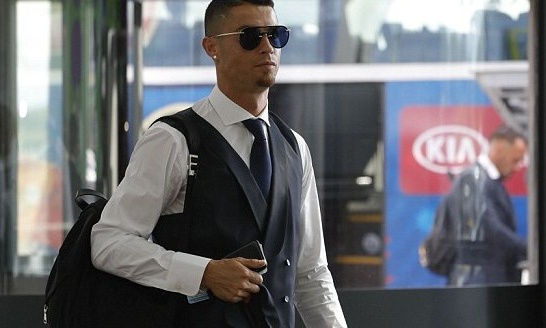 Αυτή είναι η εντυπωσιακή βίλα του Ρονάλντο στο Τορίνο (photos)