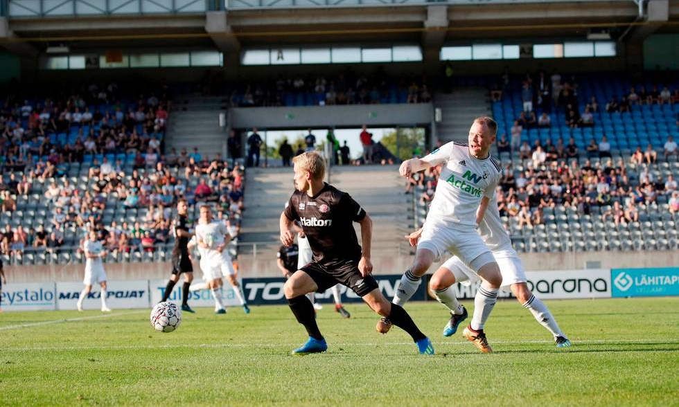 Σκάει… βόμβα στην Ισλανδία