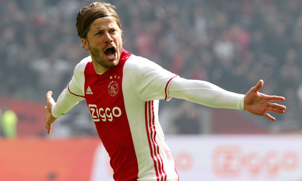 Με δεύτερη νίκη ο Αγιαξ