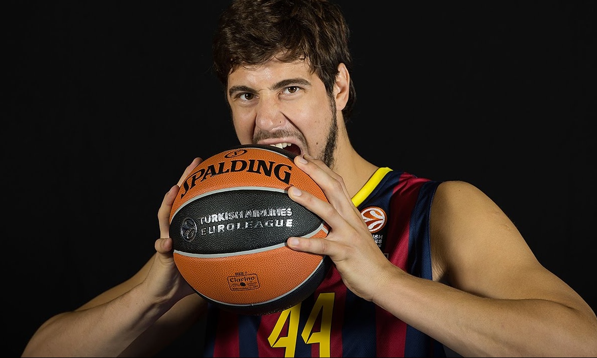 Ανανέωσε με Μπαρτσελόνα ο Άντε Τόμιτς