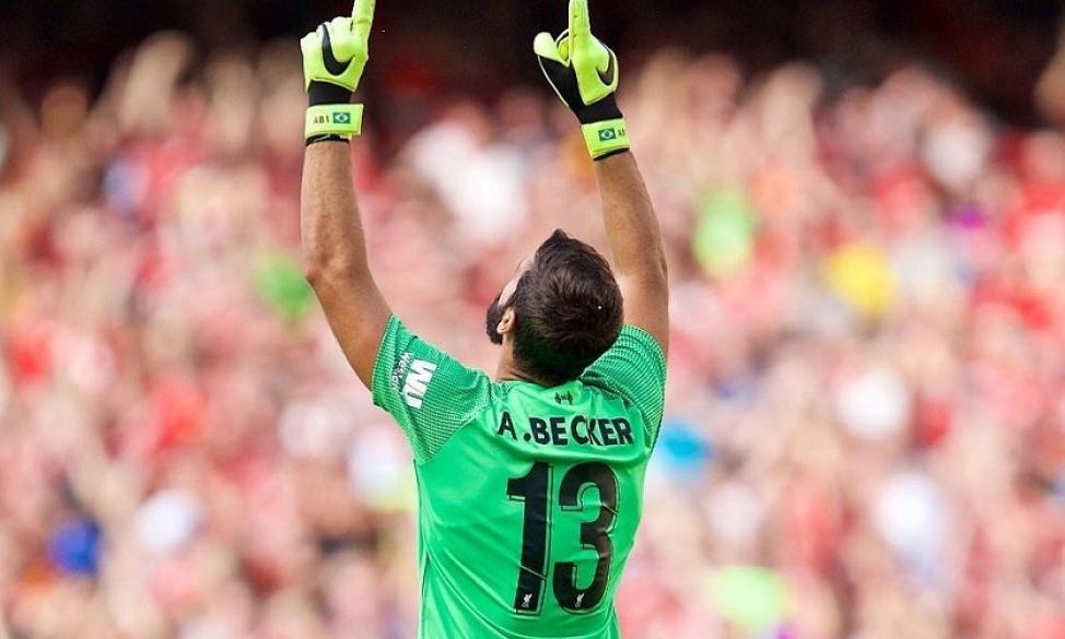 Απίστευτο κι όμως αληθινό! Ζωγράφισαν με μαρκαδόρο το όνομα του Άλισον στη φανέλα της Λίβερπουλ