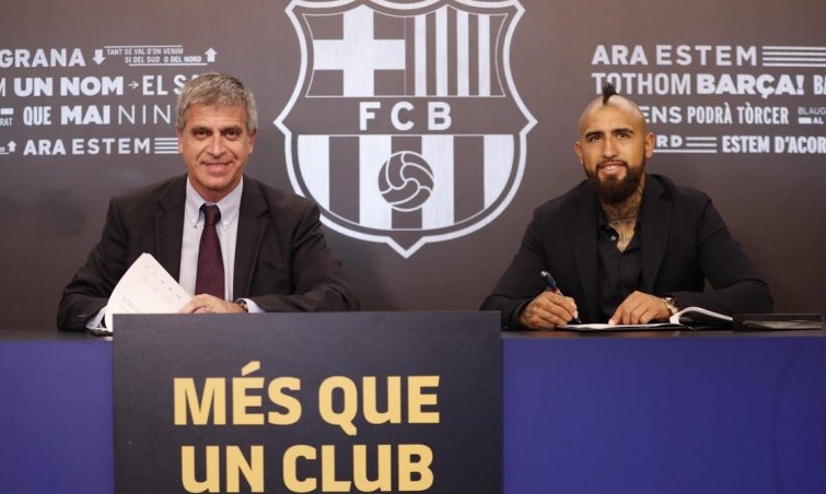 Υπέγραψε στην Μπαρτσελόνα ο Βιδάλ (videos)