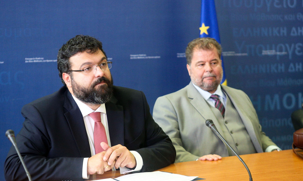 Απάντησε στον Ολυμπιακό ο Βασιλειάδης