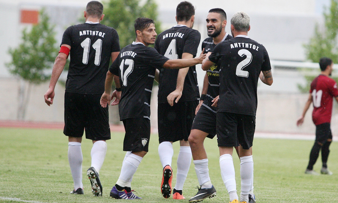 Τριπλό «χτύπημα» ο Αήττητος Σπάτων με άρωμα… Super League!