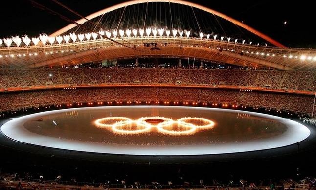 Σαν σήμερα το 2004 πραγματοποιείται η εντυπωσιακή τελετή έναρξης των Ολυμπιακών της Αθήνας (video)