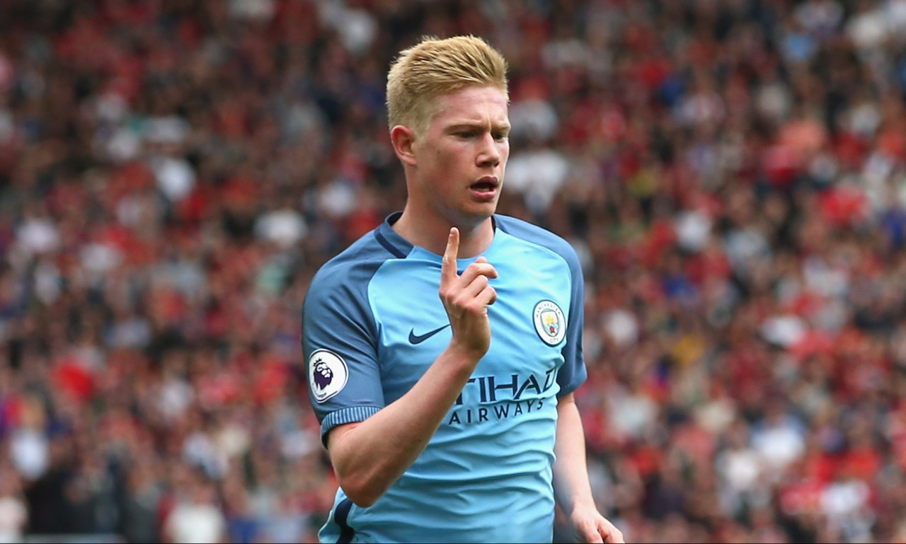 Αγωνία για Ντε Μπρούινε