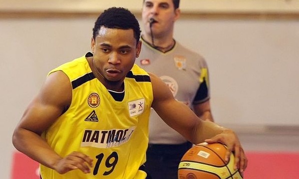 Απίστευτη «έκρηξη» πρώην παίκτη του Ηλυσιακού με χειρονομίες στη Βενεζουέλα (video)