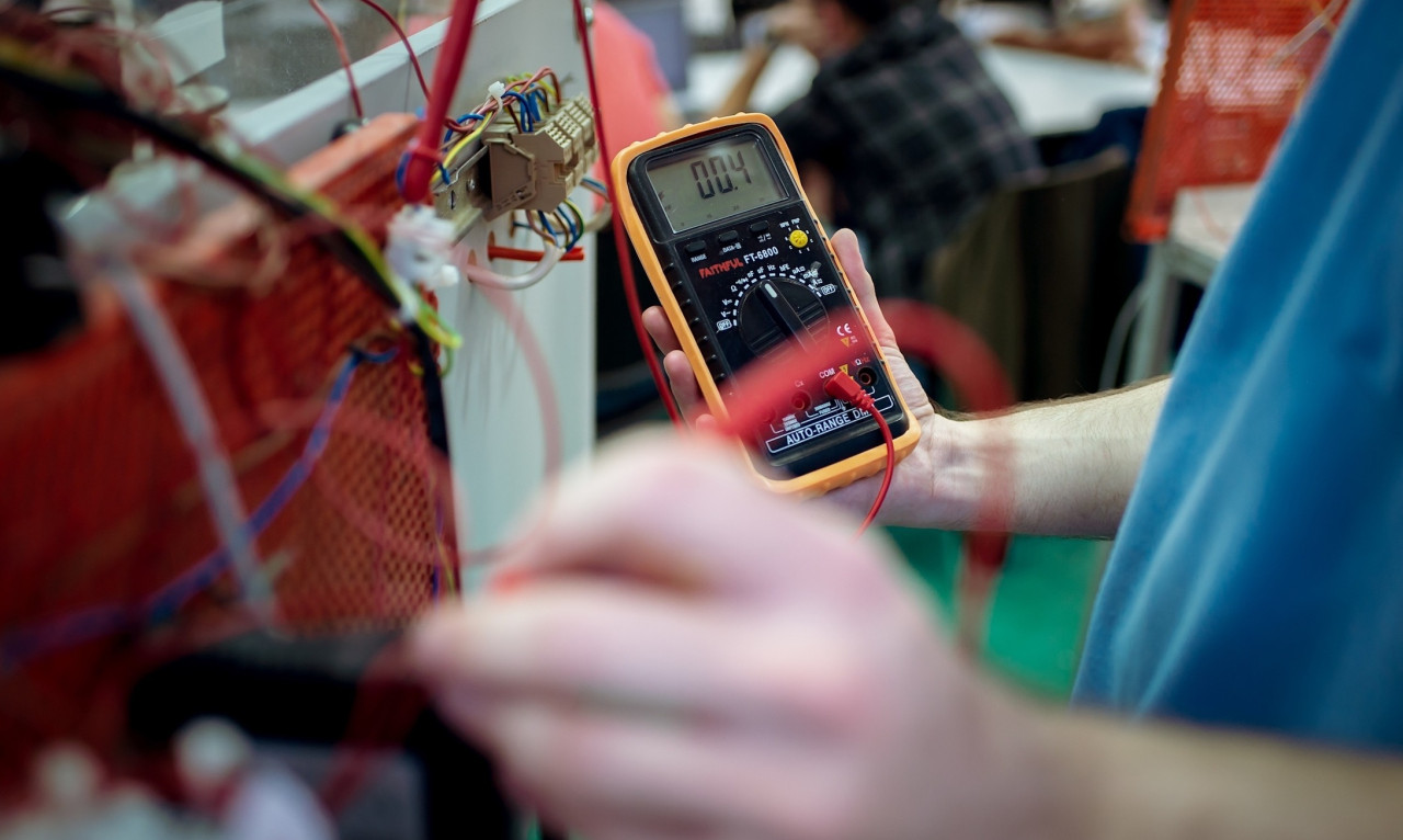 Επαγγέλματα γένους αρσενικού…