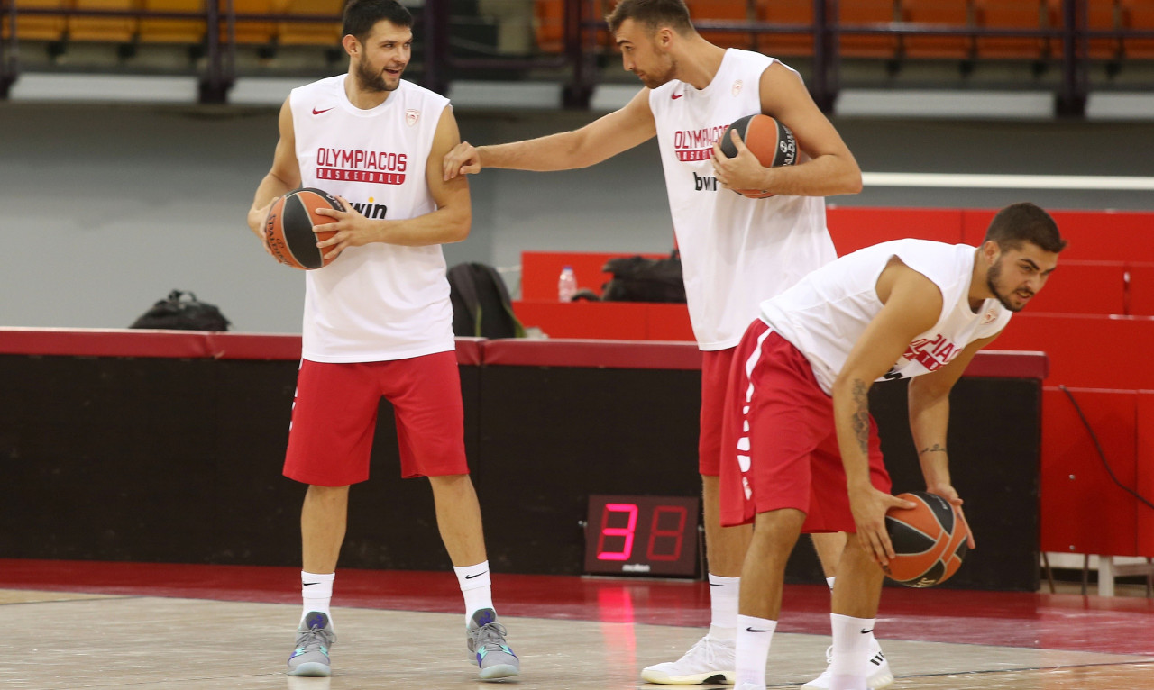 «Μετακομίζει» στο Μέτσοβο ο Ολυμπιακός