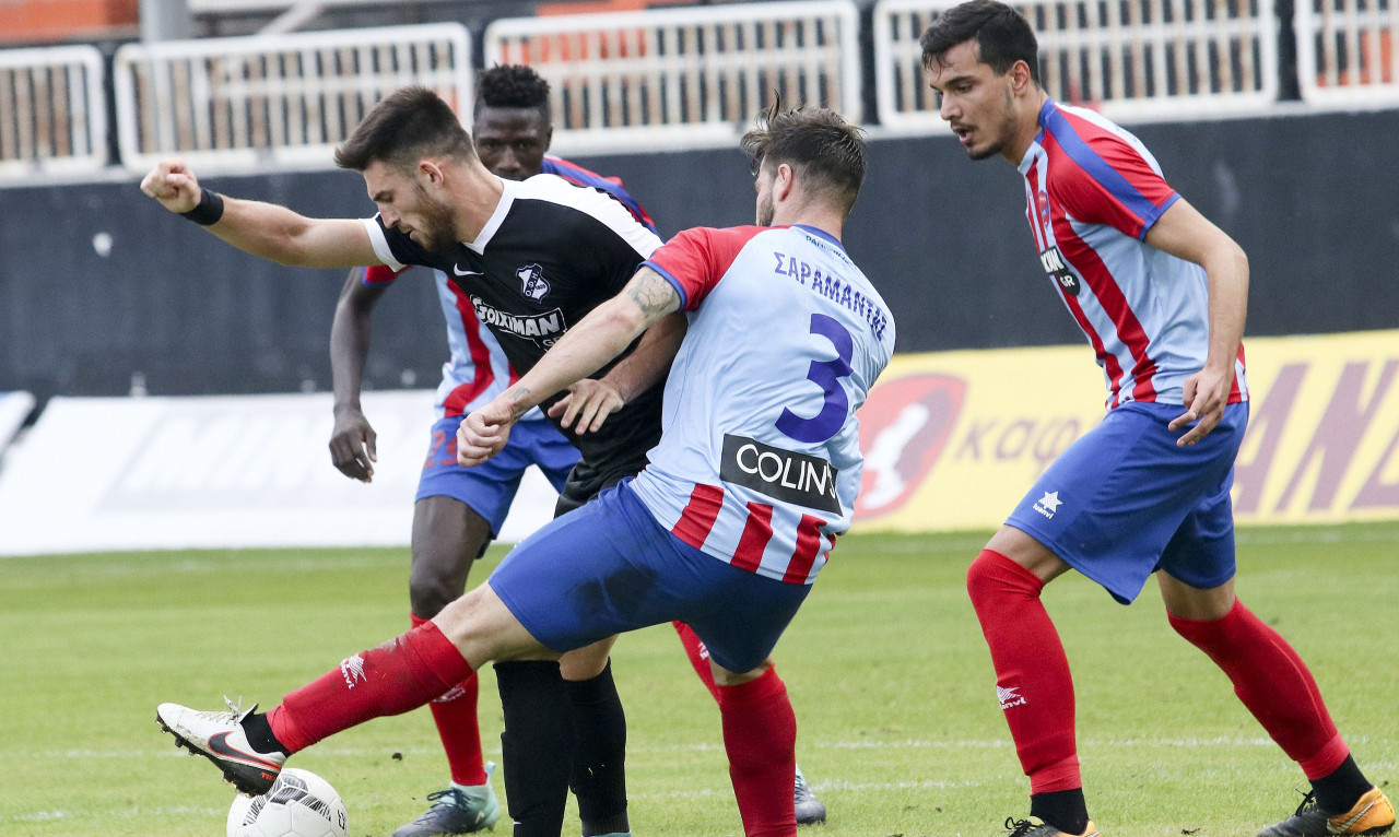 Βόμβα… στη Νέα Σμύρνη