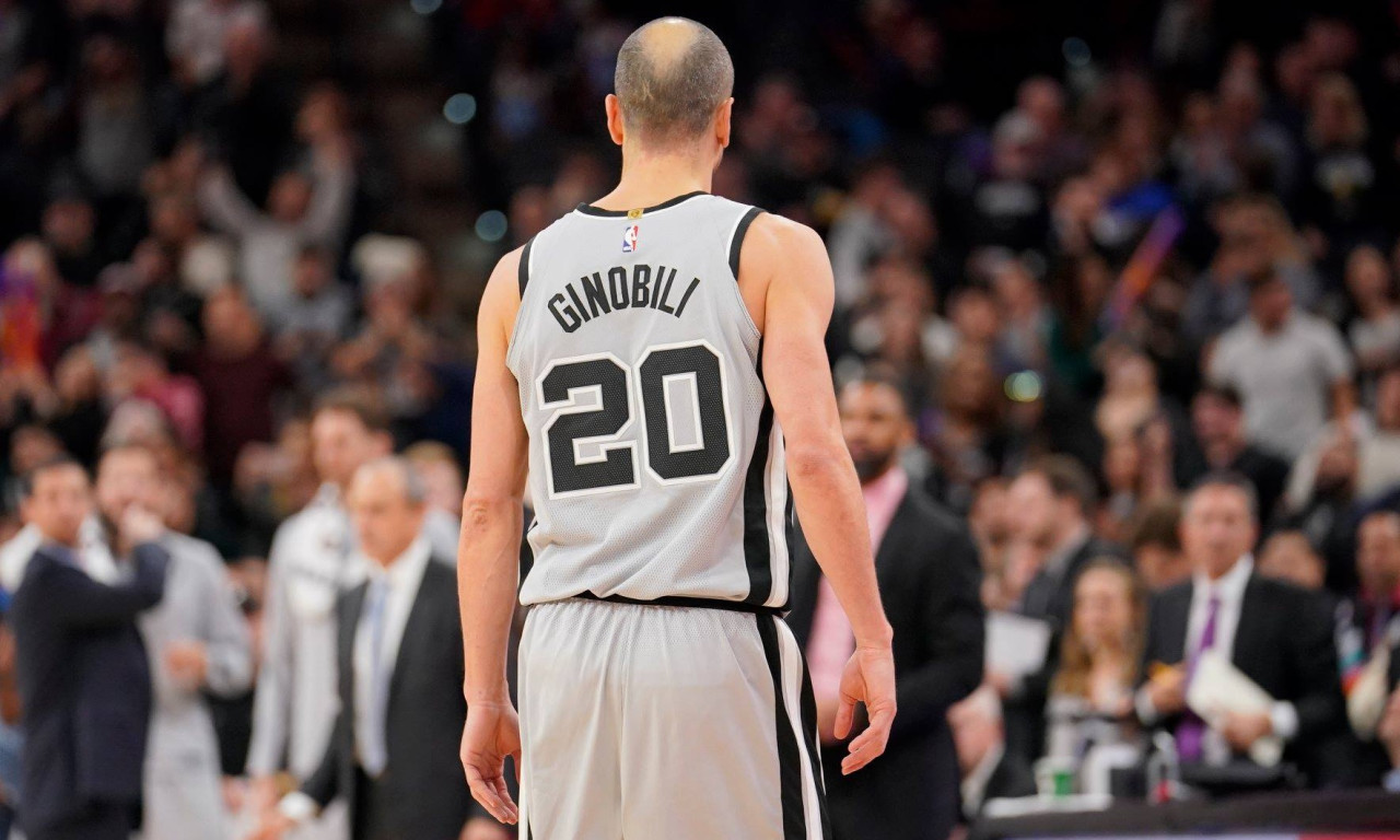 ΝΒΑ: Αποσύρθηκε ο Μανού Τζινόμπιλι