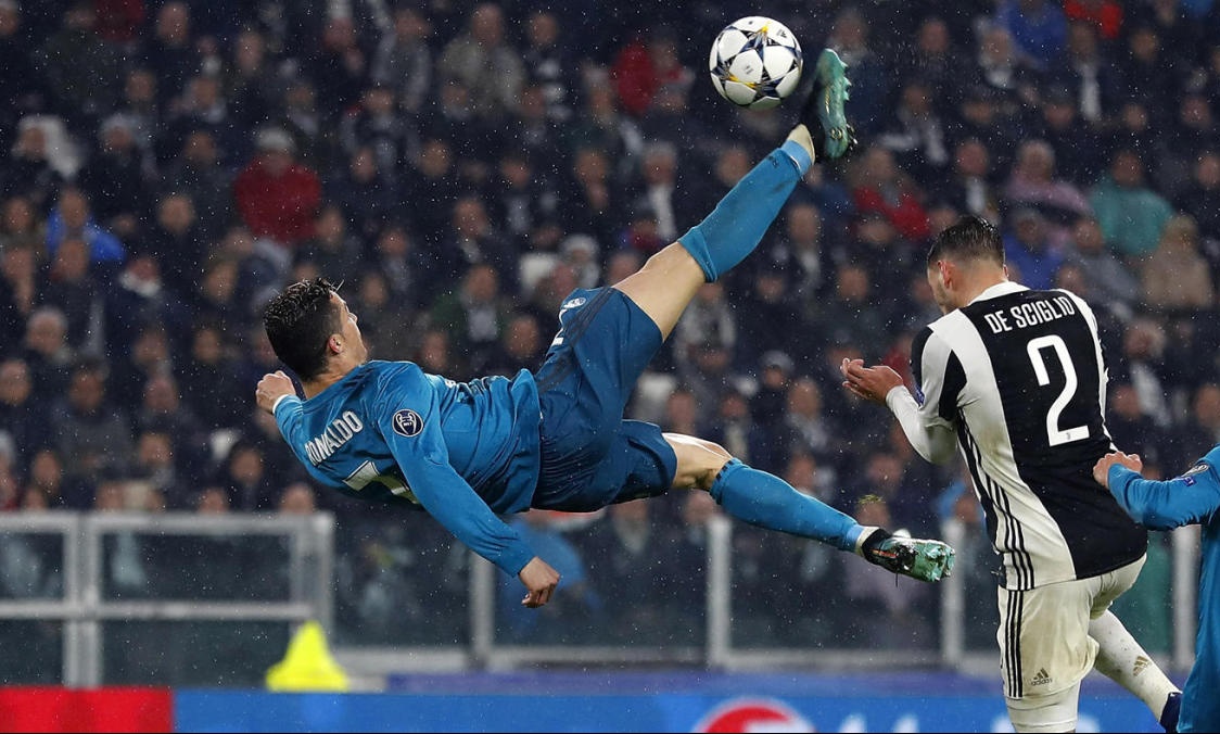 Champions League: Κορυφαία γκολάρα το «ψαλιδάκι» του Κριστιάνο (video)