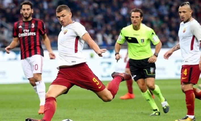 Ντέρμπι στη Serie A, «μάχες» στη Super League