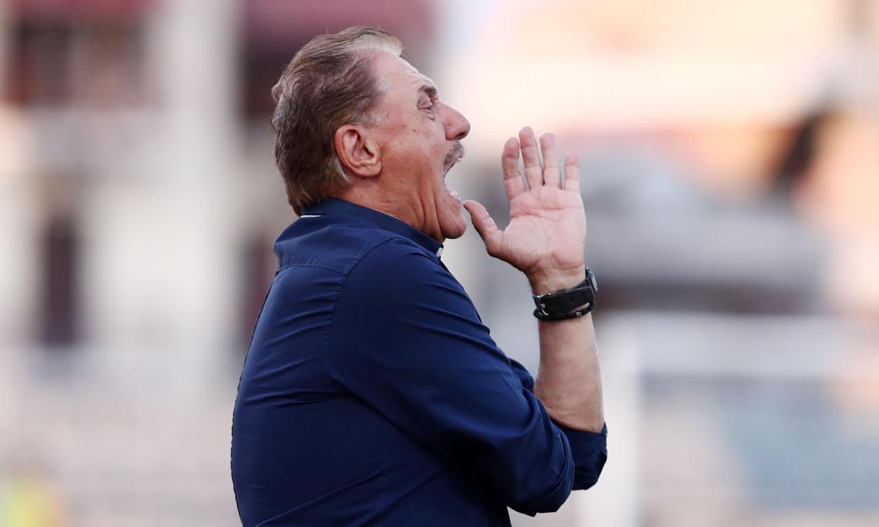 Απόλλων Σμύρνης: «Εξετάζεται» ο Ματζουράκης