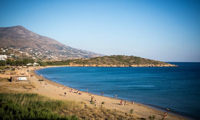 Καιρός: Με ζέστη, βροχές και μποφόρ η Τρίτη - Πόσο θα «σκαρφαλώσει» η θερμοκρασία (pics)