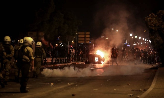 ΔΕΘ 2018: «Βομβαρδισμένη» πόλη η Θεσσαλονίκη μετά τα χθεσινά επεισόδια (photos&videos)