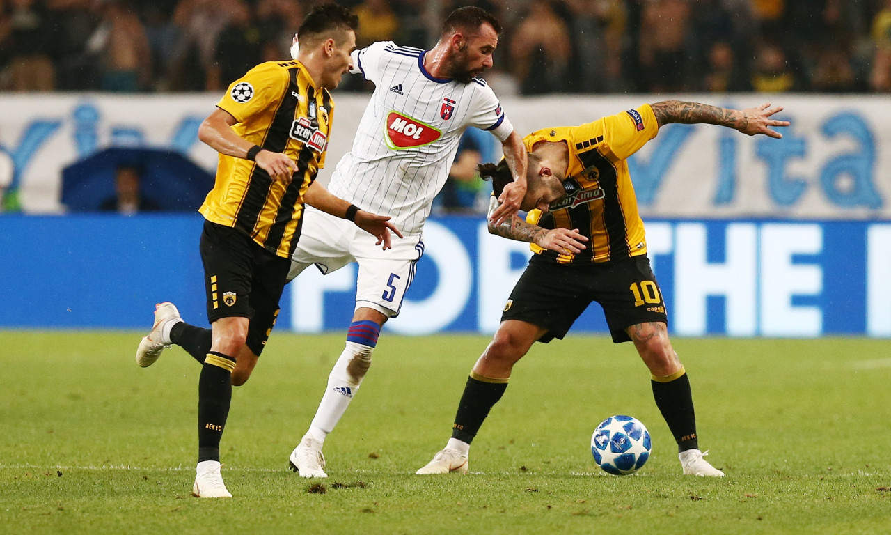 ΑΕΚ: «Βαριές» καμπάνες σε Λιβάγια και Λόπες!