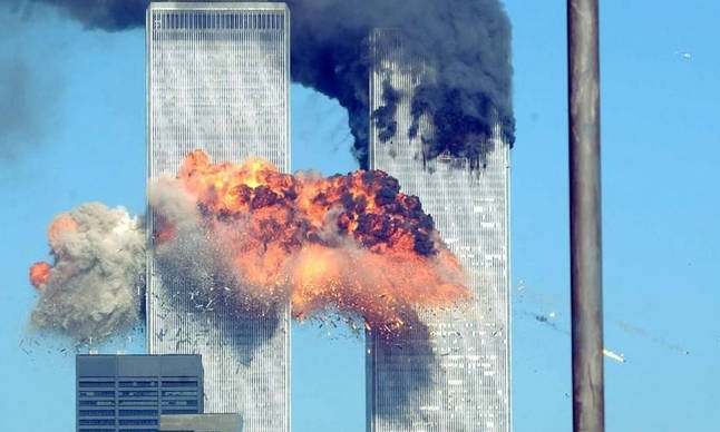Σαν σήμερα το 2001 το τρομοκρατικό χτύπημα στους Δίδυμους Πύργους