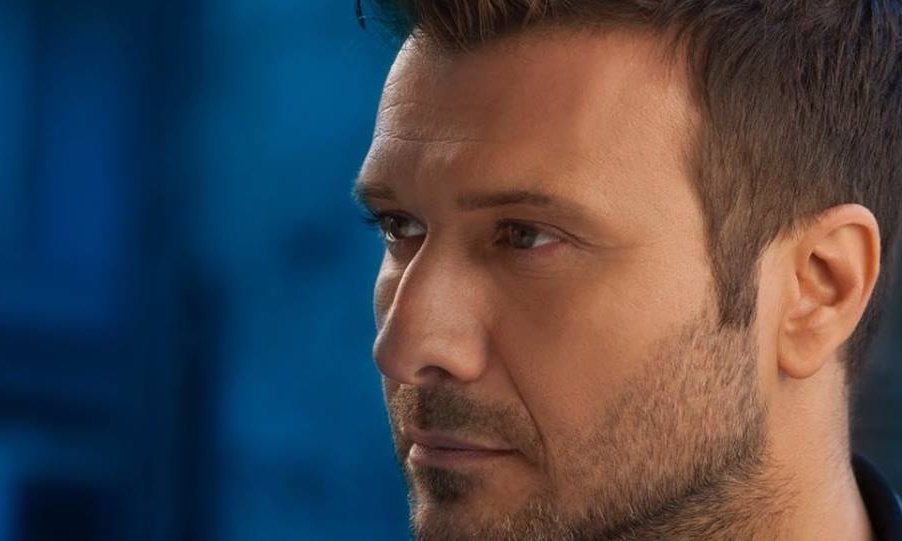 Γιάννης Πλούταρχος: «Όλα σε σένα τα βρήκα»