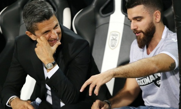 Σαββίδης: «Τα σκυλιά γαβγίζουν - Τα καραβάνια συνεχίζουν» (photo)