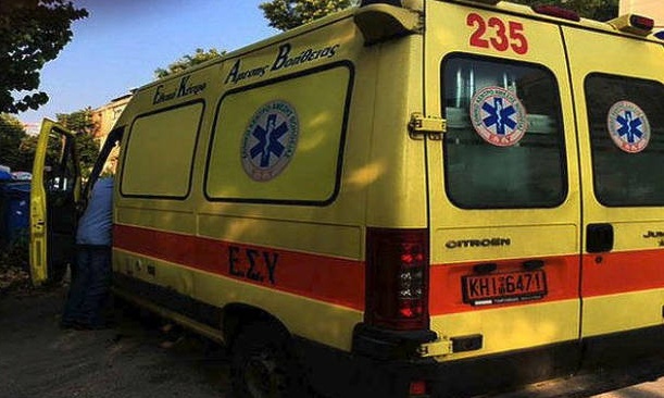 Τραγωδία στην Τήνο: Τοίχος καταπλάκωσε 2 άνδρες - Ανασύρθηκαν νεκροί