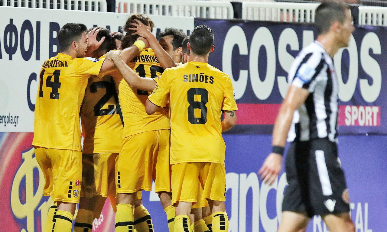 ΟΦΗ-ΑΕΚ 0-3: Πέρασε από το Ηράκλειο και βλέπει με ηρεμία το ντέρμπι
