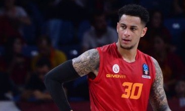 Eurocup: «Καθάρισε» την Ανδόρα ο Όγκαστ (video)