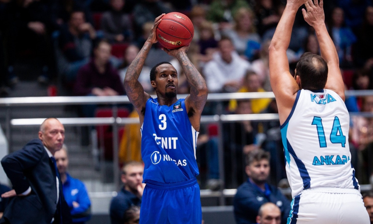 Εμφάνιση… ΝΒΑ ο Τζένινγκς, νίκησε τον Γκάμπριελ!