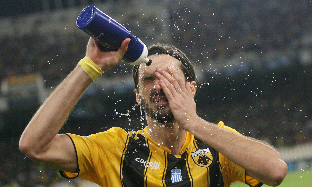 ΑΕΚ: Προπονήθηκε και παίζει ο Οικονόμου στο ντέρμπι