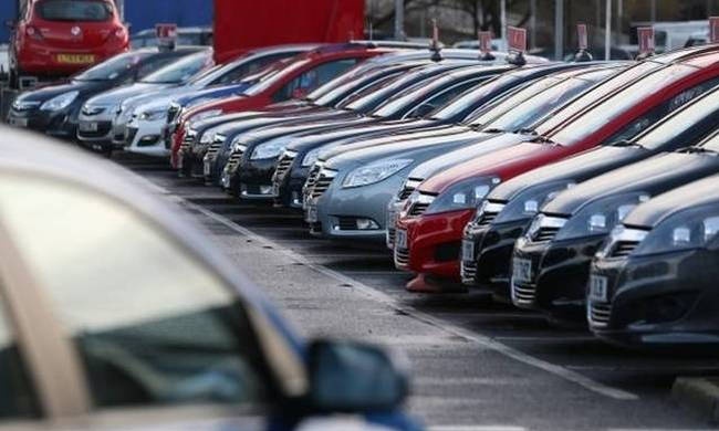 Τέλη κυκλοφορίας 2019: Πάρε... βαθιά ανάσα, κάνε ΚΛΙΚ και δες πόσα θα πληρώσεις φέτος!