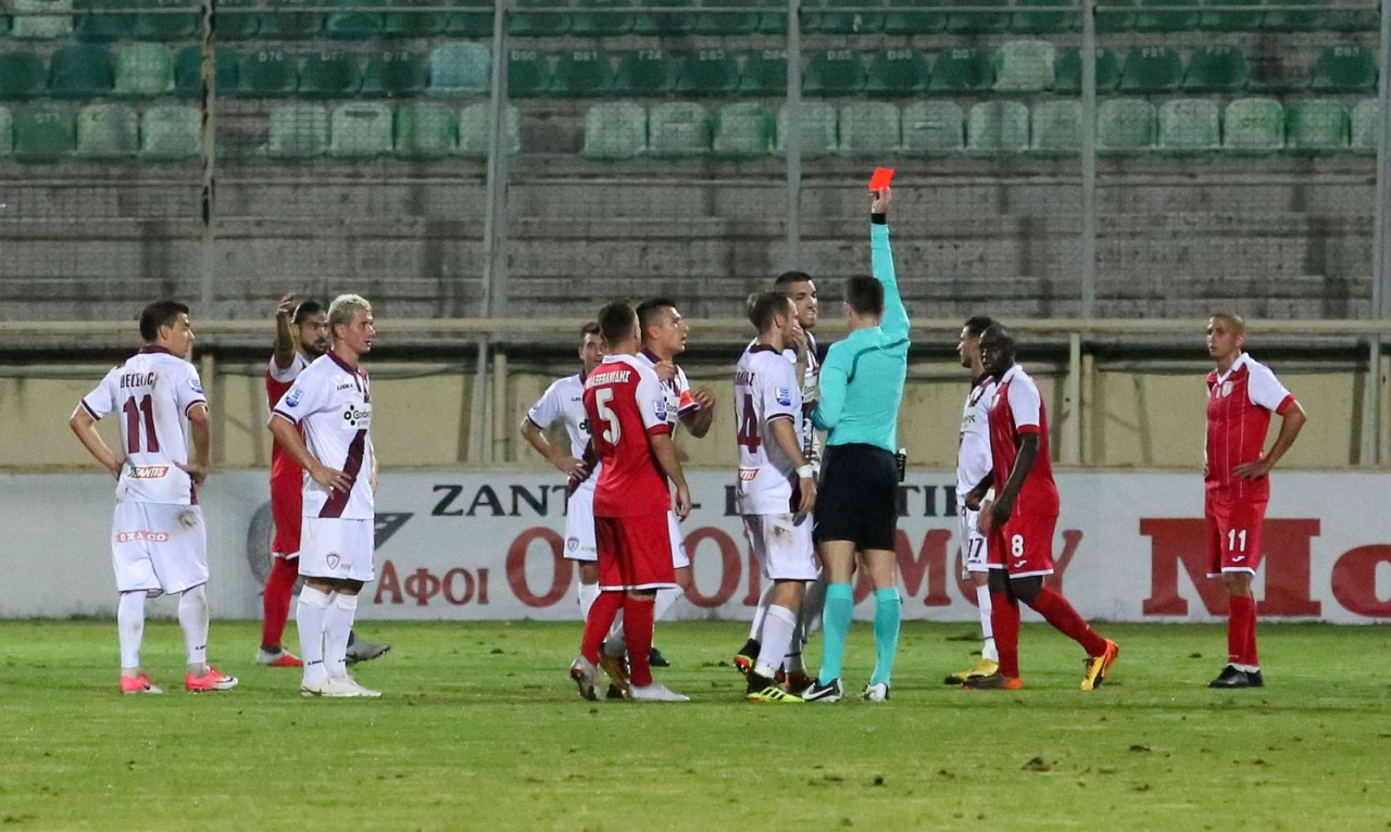 «Βράζουν» στην ΠΑΕ ΑΕΛ, ανακοίνωση την ώρα του ματς!