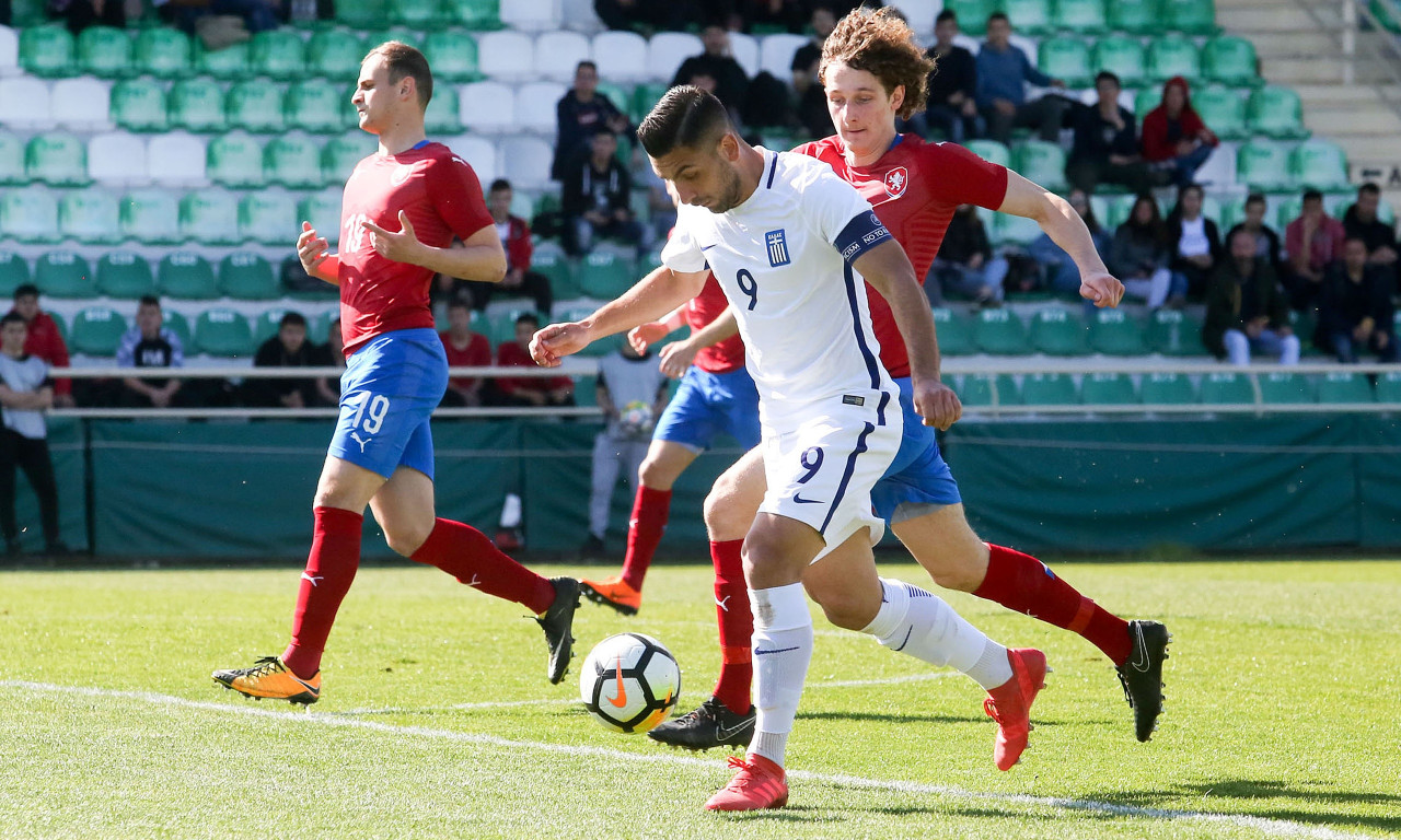 Κρίσιμο παιχνίδι για την Ελπίδων