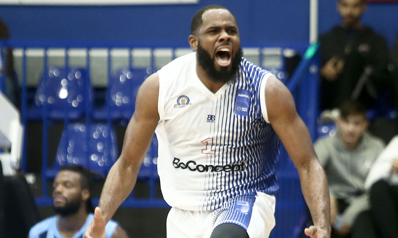 Τρόμαξαν με Αγκμπελέτσε στον Χολαργό