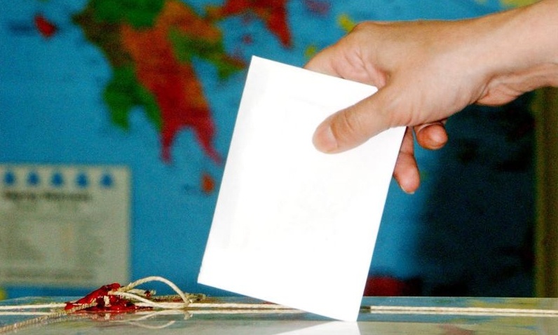 «Κατεβαίνει» στις Δημοτικές πρώην διεθνής του Ολυμπιακού και της ΑΕΚ! (photos)