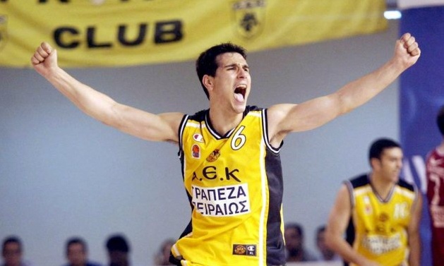 Γυρίζει σπίτι του ο Ζήσης, τον τιμά η ΑΕΚ!