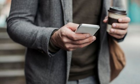 5 PRO τρόποι για να αποφύγεις να σπάσεις την οθόνη του κινητού σου