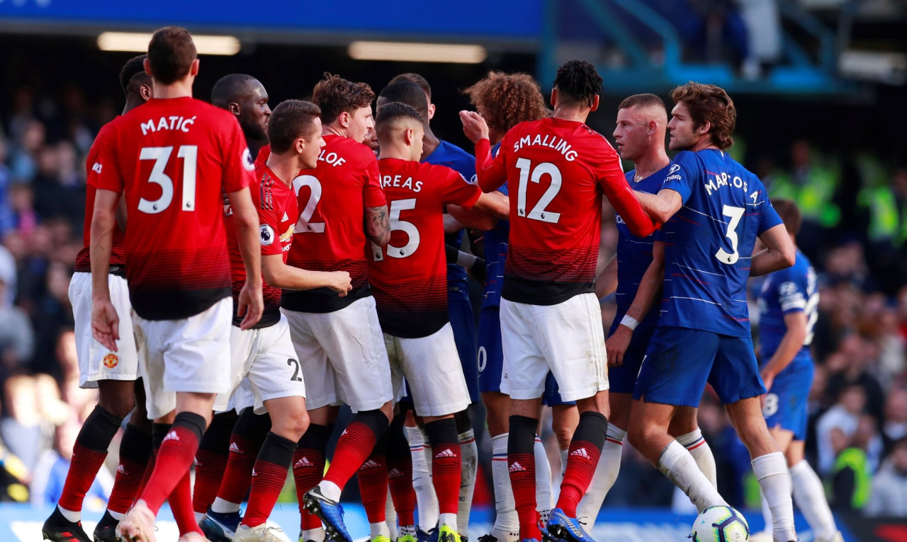 Premier League: «Ξέρανε» την Γιουνάιτεντ ο Μπάρκλεϊ (video)