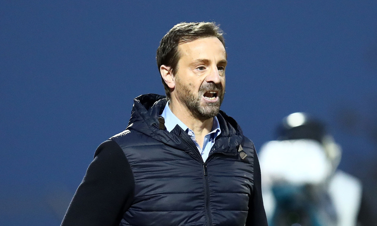 Λεβαδειακός: Σύννεφα για Μάντζιο