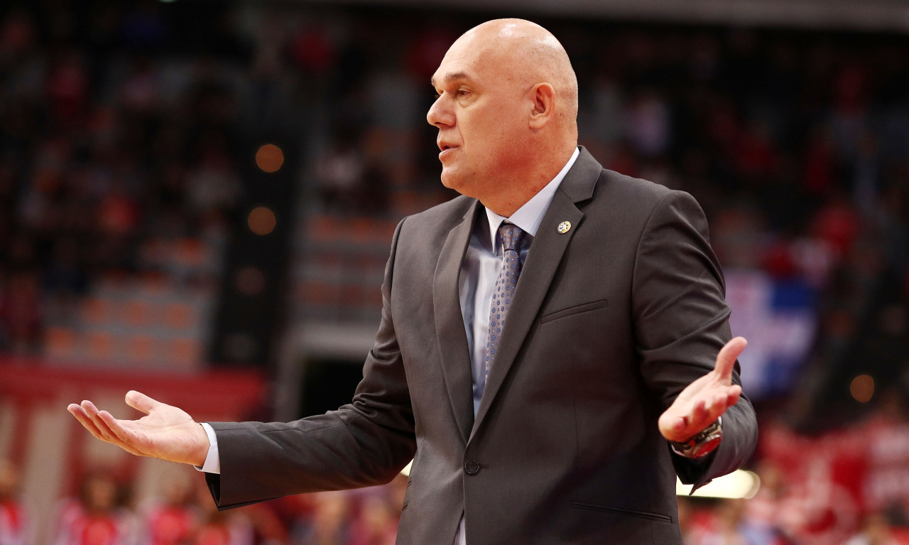 Σπάχια: «Έπαιξε έξυπνα ο Ολυμπιακός, αντιπροσωπευτική η διαφορά»