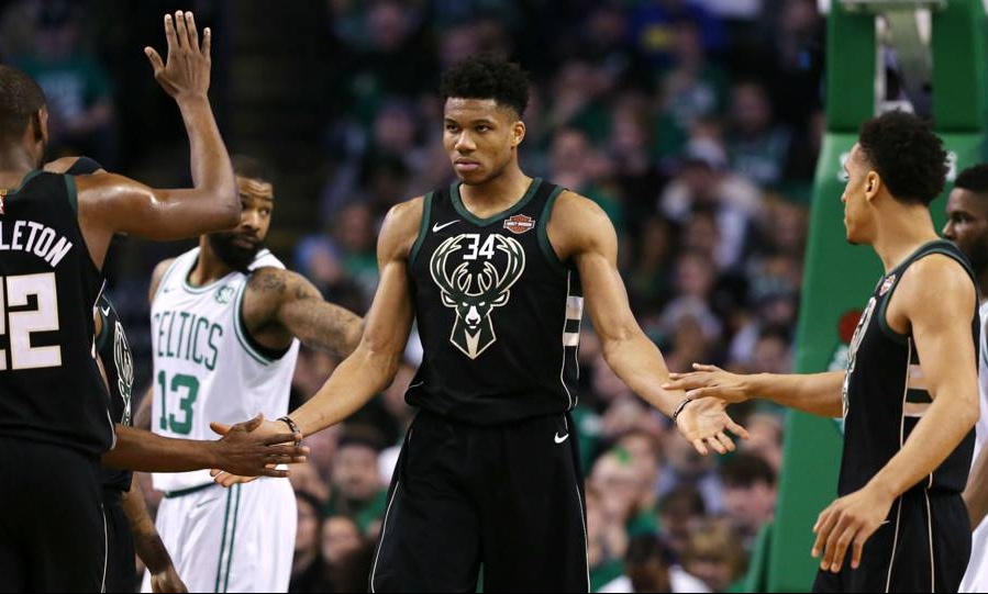 Το ιστορικό 7-0 των Μπακς του Αντετοκούνμπο σε 4 λεπτά! (video)