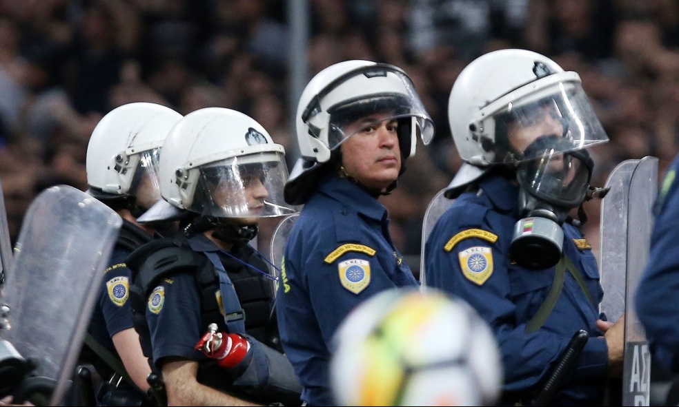 Παναθηναϊκός-ΑΕΚ: Πρωτοφανές επεισόδιο στο ΟΑΚΑ με τρεις τραυματίες!