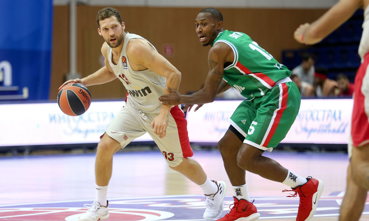 Ολυμπιακός: Εκτός ο Στρέλνιεκς, «τρέχει» για το ντέρμπι